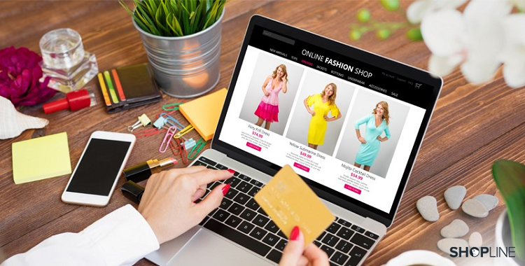 <p><strong>Fashion Tech: The Intersection of Style and Innovation</strong></p>
